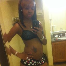 im #teambisexual and i love cute females!!!!