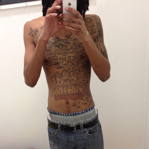 My name Derrick Im http://t.co/q7evFBcC n I'm just shooting for my dreams