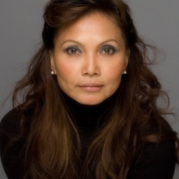 Bachmann_C's profile picture. Interior Designer and eternal lover of all things spiritual.Passionate about philosophy,psychology, poetry,photography,gardening,cooking, and fashion.