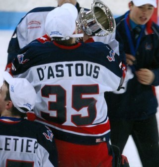 Hockey coach / Former hockey player