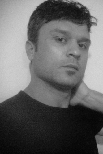 YaarKaynar1's profile picture. futbol oynamak,mermer iş,farklı yerler gezmek,müzik dinlemek