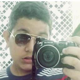 Um ser estranho :s