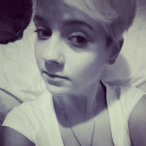 BrittChante's profile picture. #teamtrini #teampisces #teamred