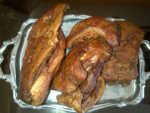El Mejor Chicharron,Puerco Asado,Longaniza,Carne Salada,Bambolla,Morcilla Ave. Monseñor Panal esq.Las Carreras,LV.RD Delivery 8092776510