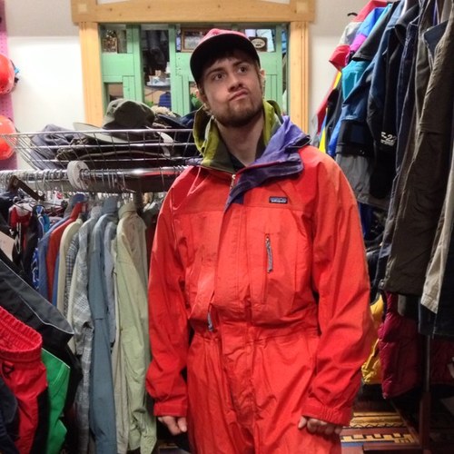 logansutton10's profile picture. 