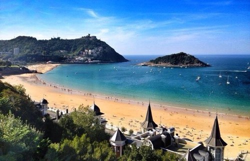 itziarelosegui's profile picture. 