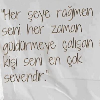 gizli bir aşk,siyasetten uzak,şiir sever  ,ahirete sözlü.                                   direkt mesaj atanı engellerim