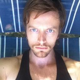 LucasSanmiguel2's profile picture. Psicologo Terapista Conductual ,Psicologia de la personalidad / Ayudate que si puedo yo te ayudare, enamorado de la vida y de la vida de  los que no tiene vida.