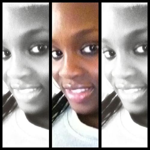 rokhaya_seck's profile picture. foOllow me and i will foOllow you back!