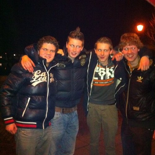 jeffreyH14's profile picture. karma zuigt niet maar zij wel :)