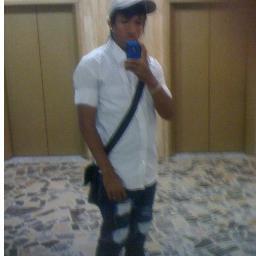 Vacilate tu vida y deja a los demas ser como quieran , no seas metiche :P pin 2167E11B