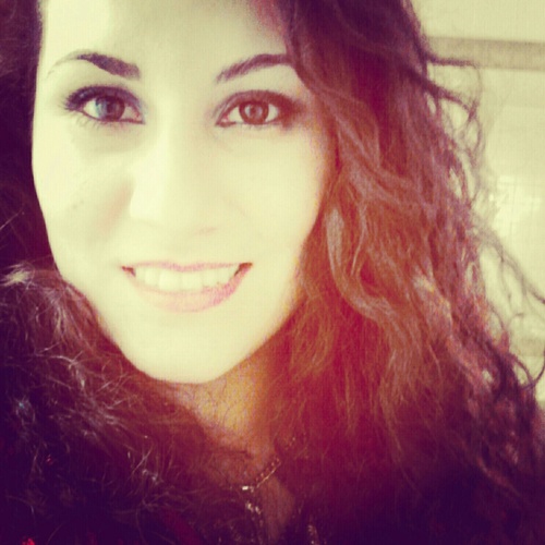 Fardosaaa's profile picture. be humble