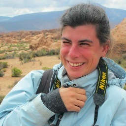 Freelance journalist, travel writer, foreign languages expert and tour guide. My inspiration comes from nature, art and spontaneous human beings.