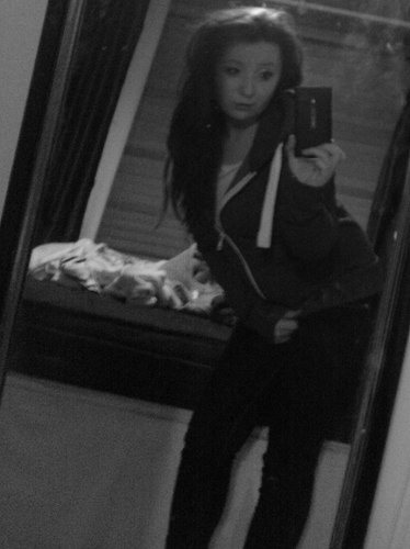 ya clicked on me so ya mite aswell follow me :D i follow bac xx
