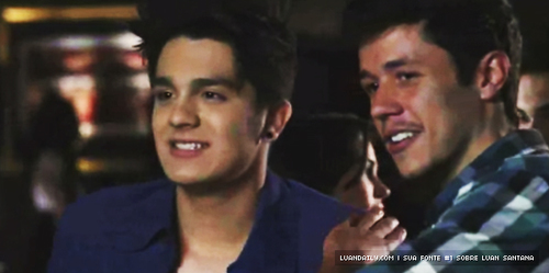Vivemos Cada Dia Meu Grande Amor Por Você So Aumenta Te Vivo Luan Rafael Domingos Santana Meu Gurizinho Meu Gotosao (@LuanSantana)Dona:@CarolSReal