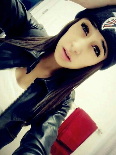 I'm just that girl. SIMPLE