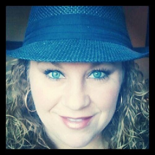 JulesoftheBay's profile picture. I'm not crazy...just a little unwell.
           Pineapple on pizza FTW!