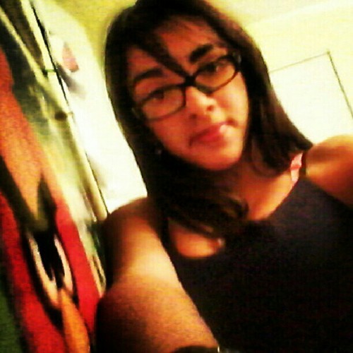 Heyyy Follow meh I follow back .....My goal is 100