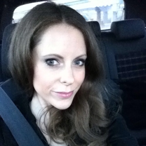 DanaMeyerDesign's profile picture. One of a kind wearable designs by Dana Meyer. 

I create jewelry & other wearables and share tutorials about these for others to enjoy! 
http://t.co/Gbkepx2q