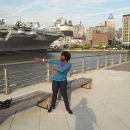 Hello. My name is Kia.I am deaf and profound. When I was a grow up in the education Lexington School for the deaf. I love those dancer and sports.