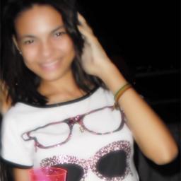 O sentimento fala mais alto '
*------*