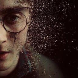 Assim é a magia no que ela tem de mais profundo e impenetrável. (Dumbledore) HP só acaba quando o ultimo coração bruxo parar de bater!