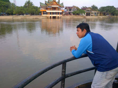 NursetiawanAgus's profile picture. Bukan seberapa besar kita untuk bermimpi tapi seberapa besar kita harus mewujudkan mimpi kita itu