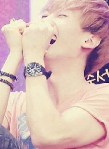 Cow383's profile picture. K-POP好きです( ´艸｀) 東方神起、SJ､2NE1､EXO…など!! 94lineのELF♪ ひつじのショーン♪春からGAIGOです^^