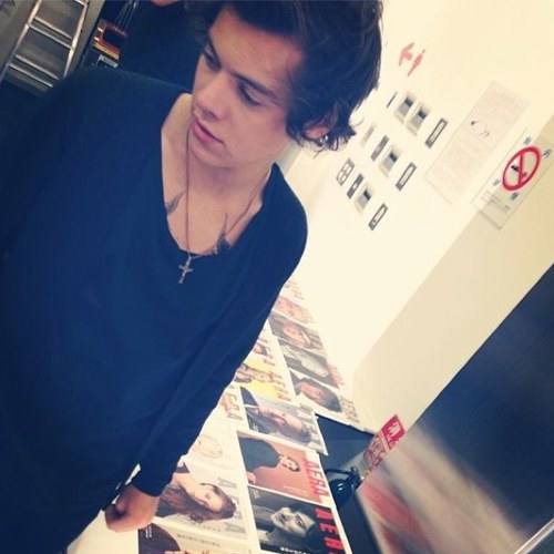 Follow @clairaisawkward if you want to! You don't have to though! I just wanted to be nice :) Enjoy the free follow :)