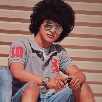 Fowshya's profile picture. 