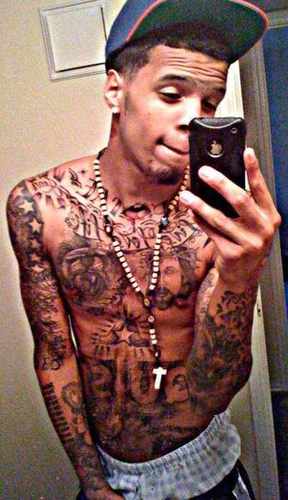 InkMe_Marshall's profile picture. 19/ #Scorpio all dizzzay/ Really chill dude../ They say beautys in the eye of the beholder.