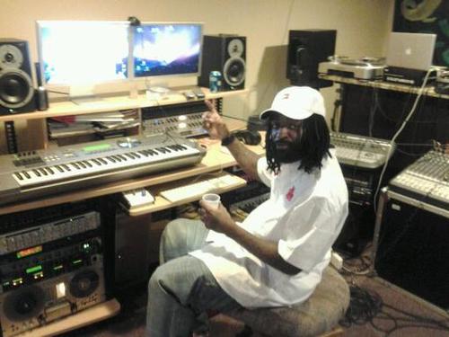 MONEY.MAKING.SHAKING SNAKES&FAKES