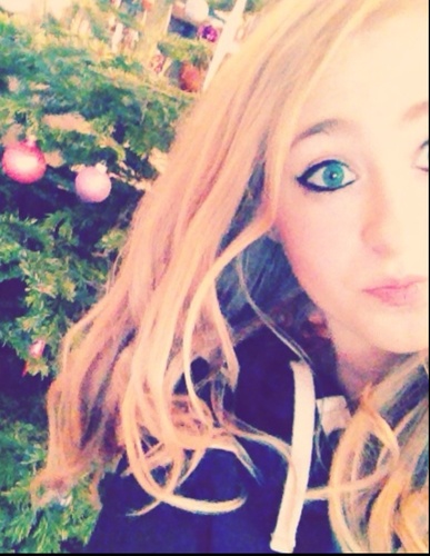 karlastib123's profile picture. 