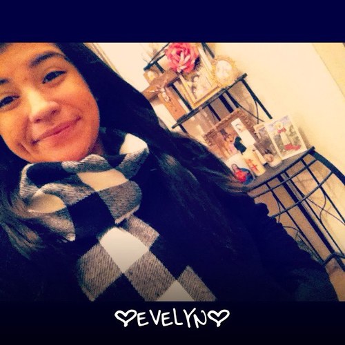 Follow Me ^__^ 
InstaGram - evelynn_13x