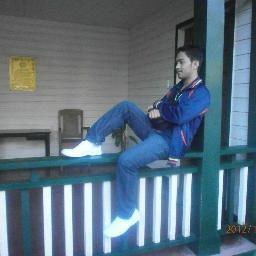 kharloMcwili's profile picture. . follow me and I follow you back promise :D