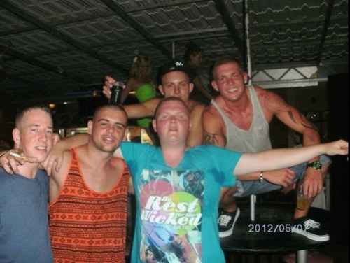 Kavosbanter's profile picture. This page is to name and shame your friends from your holiday!