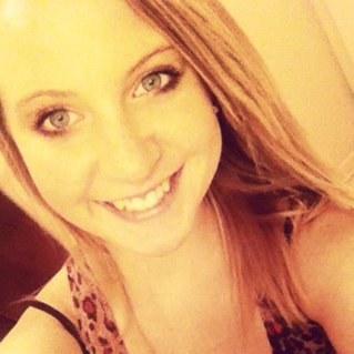 Marianne.14.Matthew is my loverrr. :) The world is a beautiful place. & strawberry smoothies. :)