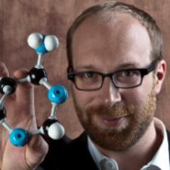 Science writer & communicator. Comms @uoftengineering. Former teacher. Engineeringly educated. Part-time bagpipist. Full-time dad.