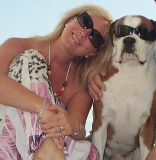 former cop British expat living in Florida, busy mum and co owner of one of the fastest growing dog training companies to hit Florida...blonde dizzy and fun