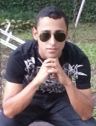 sevlalins's profile picture. grades não me prende