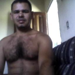 sol solteiro e teu meu trabalho propio  pouco timido mas coando e presiso tenhu atitude ,amo o meu estado sou pessoenhese de vida ede naissimento,