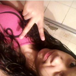 Lovatic até o fim †
I Love yoou   @DDLOVATO :3
http://t.co/LTGmrRvM
