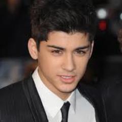 EsraAyd19534756's profile picture. 