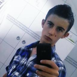 I'm 14y old,I'm from Bosnia :)
My favourite actor is Antonio Banderas ;)
And bla bla :P