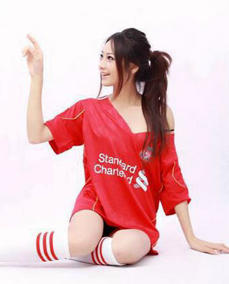 Ordinary girl, LFC fans, like everything about sex, love cock n pussy too. No PS, CS, PIN. Just tweet n have some fun..!!