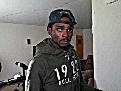 cool laid back funny and love to turn up