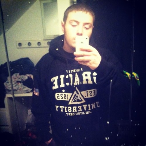 Single.17.SHS Senior!