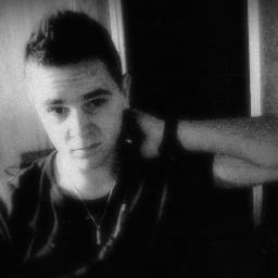 Follow me et j'te follow.