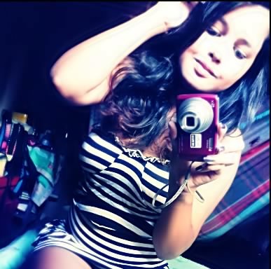 - Oi? Me segue aê! Te sigo de volta! (: