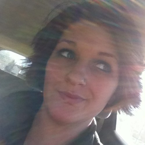 a mom, licensed cosmetologist